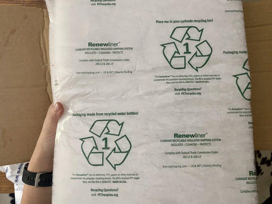 Completely recyclable PET insulation from home chef, which is a reason for a good review