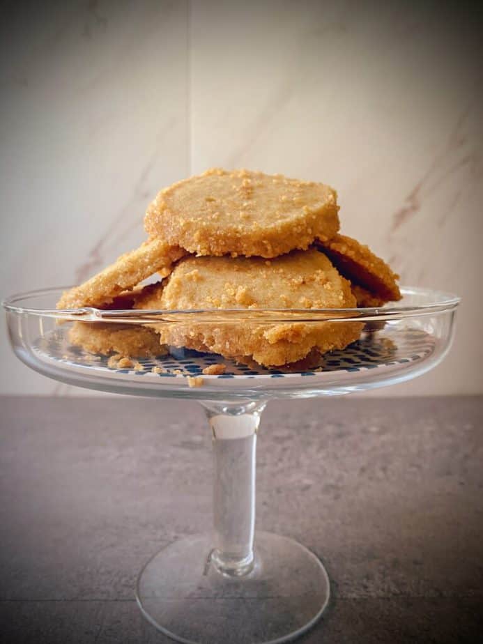 small cake stand filled with baked brown sugar brown butter cookies