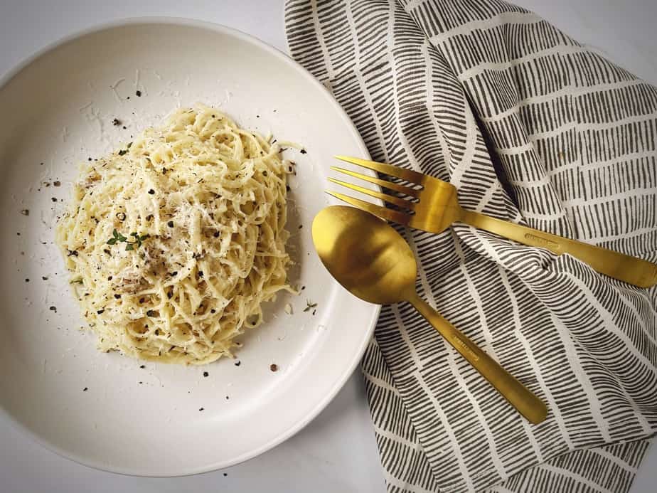 Pasta with White Clam Sauce-image