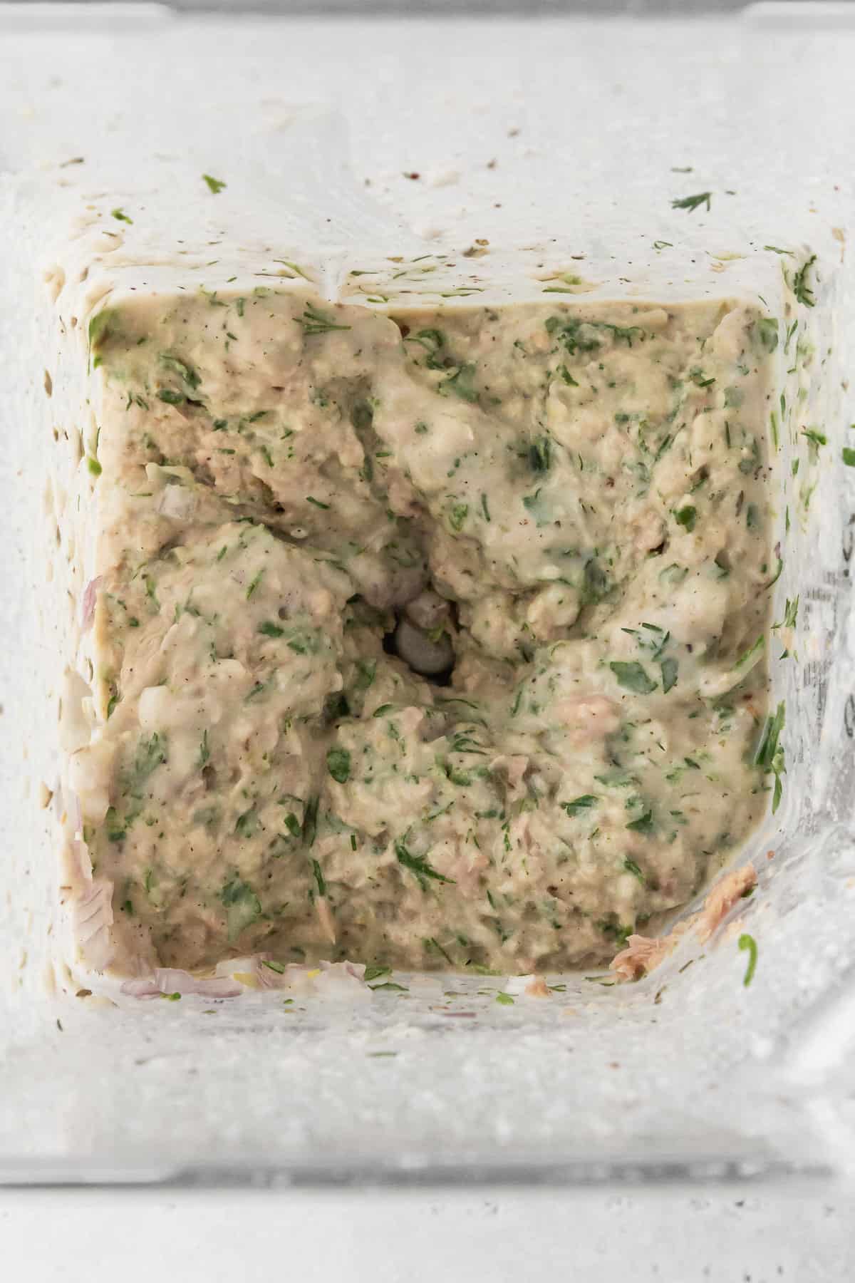 completed white bean tuna dip in blender after adding remaining ingredients.