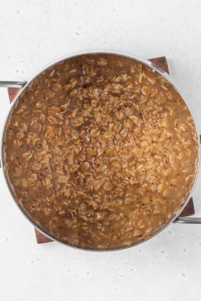 completed toasted oatmeal pudding is caramelly brown.