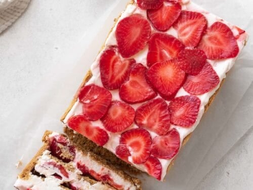 Strawberry Cream Cheese Icebox Cake | Confessions of a Grocery Addict