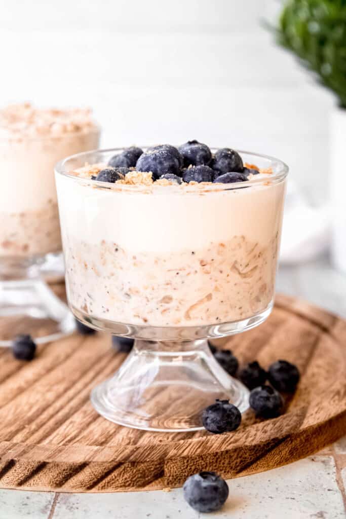 berry cheesecake overnight oats after sprinkling graham cracker crumbs on top.